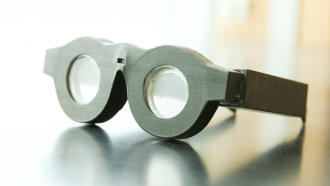 autofocus glasses